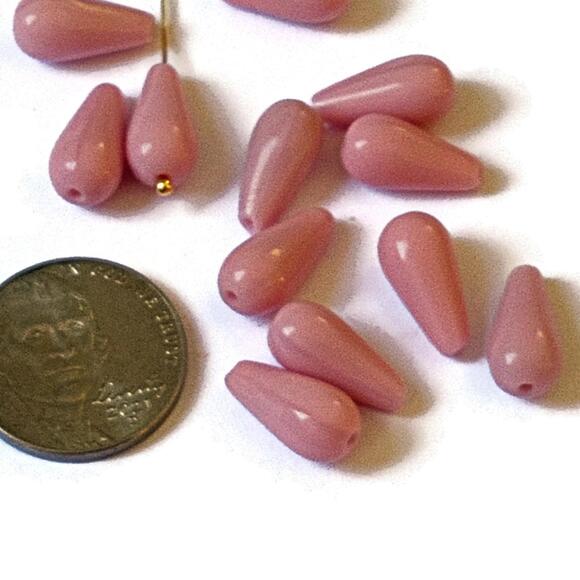 Vintage Chech Soft Pink Teardrop Beads -12 pcs - Picture 2 of 4